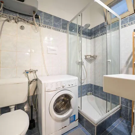 Vasvari Chic Hideaway Near The Opera House Appartement *