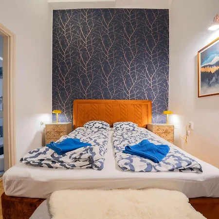 Διαμέρισμα Vasvari Chic Hideaway Near The Opera House *